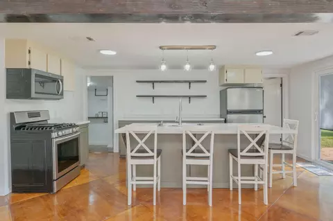 Kitchen - 1345 18th St, Baker, FL 32531 photo 1 of 4
