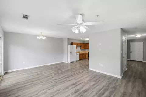 Living - 171 Swaying Pine Ct, Crestview, FL 32539 photo 6 of 9