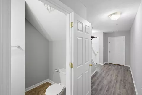 Entry Way - 171 Swaying Pine Ct, Crestview, FL 32539 photo 5 of 11