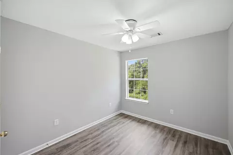 Bedroom - 171 Swaying Pine Ct, Crestview, FL 32539 photo 2 of 3