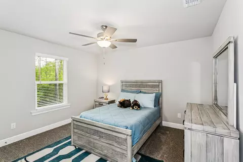 Bedroom - 6683 Prosperity Ln, Milton, FL 32570 photo 6 of 9