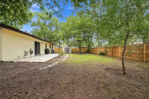 Exterior - 53 Junior Dr, Shalimar, FL 32579 photo 3 of 6