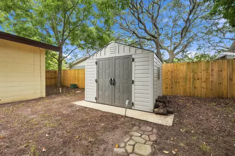 Exterior - 53 Junior Dr, Shalimar, FL 32579 photo 6 of 6