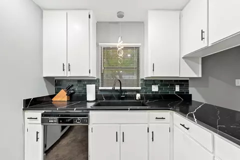 Kitchen - 53 Junior Dr, Shalimar, FL 32579 photo 3 of 3
