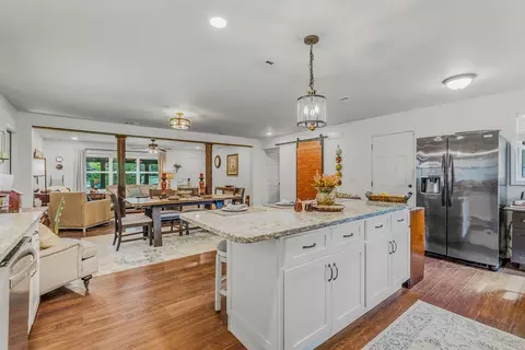 Kitchen - 4962 Antioch Rd, Crestview, FL 32536 photo 2 of 6