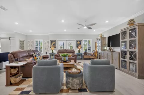 Living - 59 S Bentgrass Rd, Freeport, FL 32439 photo 1 of 3