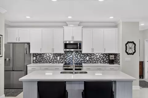 Kitchen - 59 S Bentgrass Rd, Freeport, FL 32439 photo 1 of 4