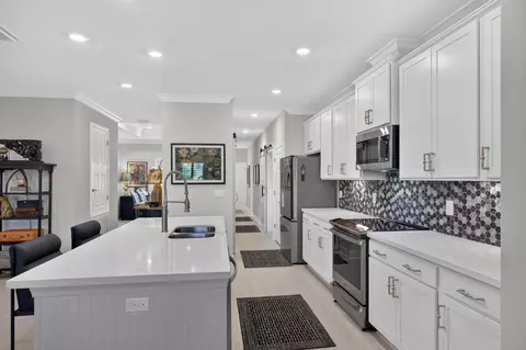 Kitchen - 59 S Bentgrass Rd, Freeport, FL 32439 photo 4 of 4