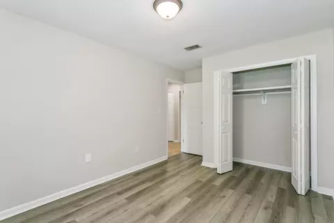 Bedroom - 1101 Forest Rd, Niceville, FL 32578 photo 5 of 7