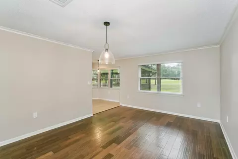 Living - 1101 Forest Rd, Niceville, FL 32578 photo 7 of 7