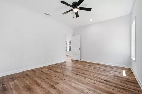 Bedroom - 2826 Blackbird Ct, Crestview, FL 32539 photo 2 of 7