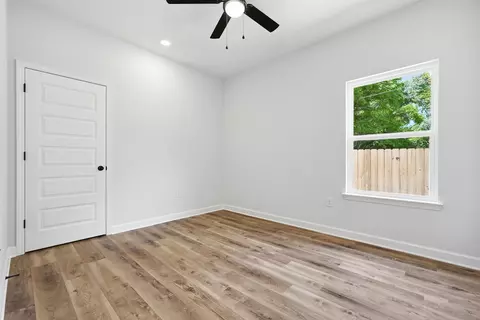 Bedroom - 2826 Blackbird Ct, Crestview, FL 32539 photo 6 of 7