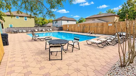 Exterior - 22 Sawyer Ct, Freeport, FL 32439 photo 2 of 4