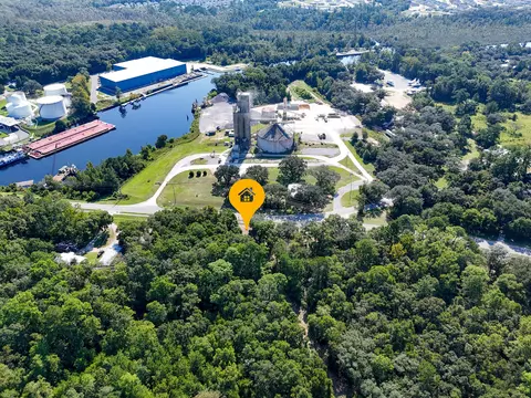 View/Area - 700 E County Highway 83a, Freeport, FL 32439 photo 3 of 5
