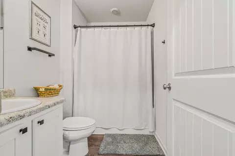 Bath - 3567 Sugar Maple Ln, Crestview, FL 32539 photo 2 of 2
