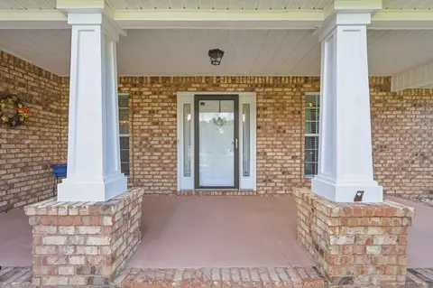 Exterior - 6212 Lapis Ln, Crestview, FL 32539 photo 11 of 12
