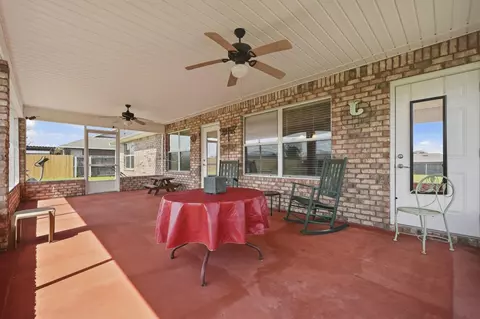 Exterior - 6212 Lapis Ln, Crestview, FL 32539 photo 9 of 12