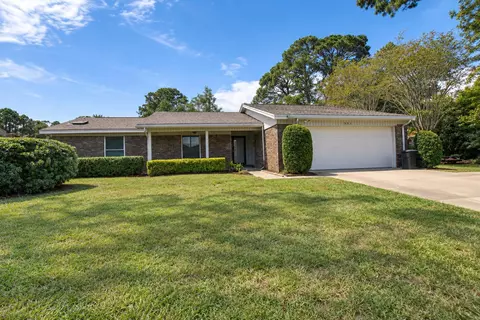 502 Sequoia Dr, Fort Walton Beach, FL 32547