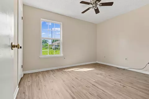 Bedroom - 3415 Mclain Dr, Crestview, FL 32539 photo 1 of 7