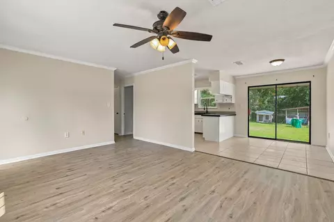 Living - 3415 Mclain Dr, Crestview, FL 32539 photo 3 of 5