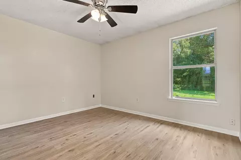 Bedroom - 3415 Mclain Dr, Crestview, FL 32539 photo 7 of 7