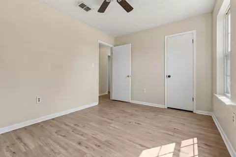 Bedroom - 3415 Mclain Dr, Crestview, FL 32539 photo 5 of 7