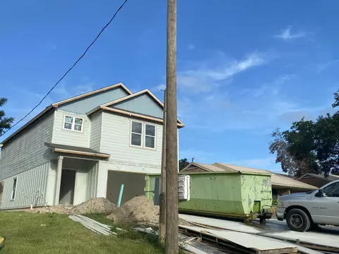 805 S Cedar Ave, Niceville, FL 32578