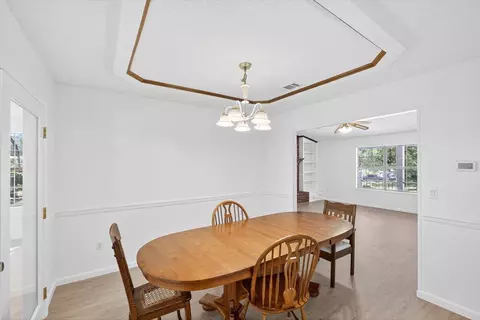 Dining - 12 Corbin Ct, Niceville, FL 32578 photo 2 of 2