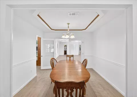 Dining - 12 Corbin Ct, Niceville, FL 32578 photo 1 of 2