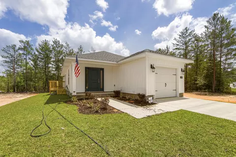 1294 Girl Scout Rd, Defuniak Springs, FL 32433