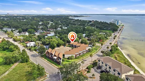 401 E Beach Dr #C4, Panama City, FL 32401