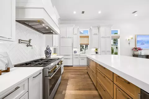Kitchen - 447 E Pollard Cv, Watersound, FL 32461 photo 3 of 5