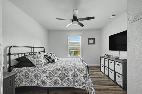 Bedroom - 7515 Saddlebrook Ave, Pace, FL 32571 photo 3 of 3