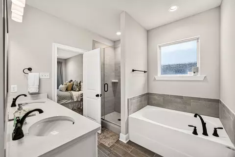 Bath - 381 Constellation Ave, Freeport, FL 32439 photo 2 of 5