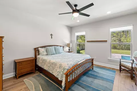 Bedroom - 36 Cozy Cv, Freeport, FL 32439 photo 1 of 6