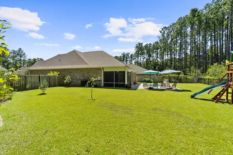 Exterior - 36 Cozy Cv, Freeport, FL 32439 photo 12 of 18
