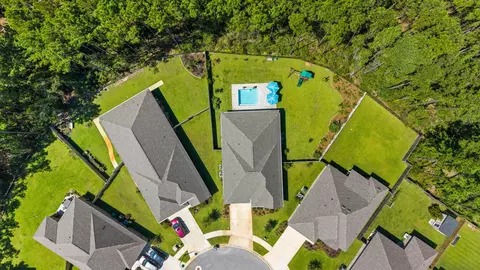 View/Area - 36 Cozy Cv, Freeport, FL 32439 photo 3 of 13