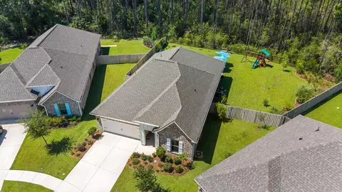 View/Area - 36 Cozy Cv, Freeport, FL 32439 photo 2 of 13