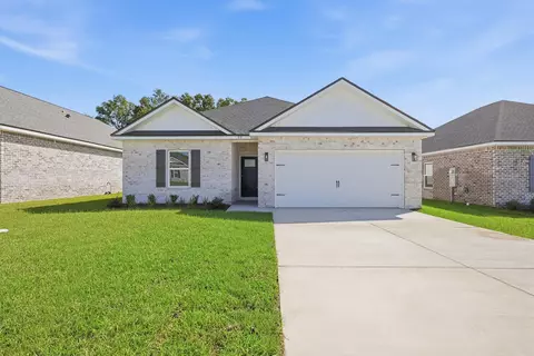 80 Spooner St, Defuniak Springs, FL 32433