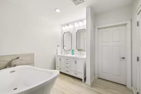 Bath - 99 Compass Point Way #308, Watersound, FL 32461 photo 2 of 6