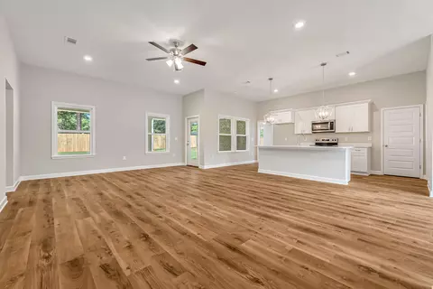 6126 Mildreds Way, Crestview, FL 32539 photo 5