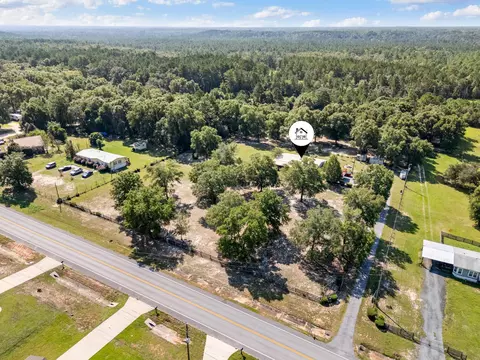 3930 Poverty Creek Rd, Crestview, FL 32539 photo 2