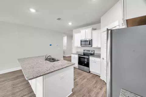 Kitchen - 5898 Danbury Blvd, Pace, FL 32571 photo 1 of 5