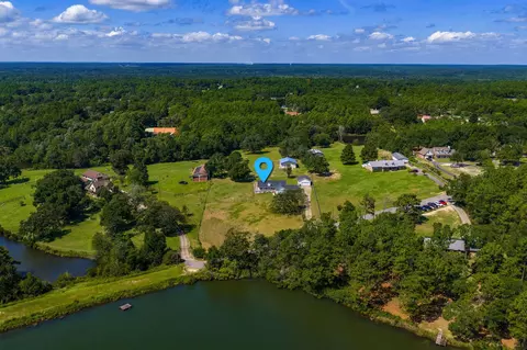 View/Area - 5782 Seminole Dr, Crestview, FL 32536 photo 9 of 11