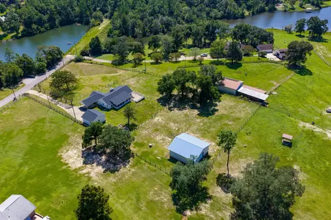View/Area - 5782 Seminole Dr, Crestview, FL 32536 photo 10 of 11