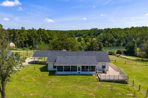 Other - 5782 Seminole Dr, Crestview, FL 32536 photo 15 of 19