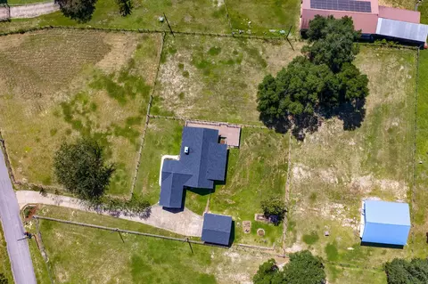 View/Area - 5782 Seminole Dr, Crestview, FL 32536 photo 7 of 11