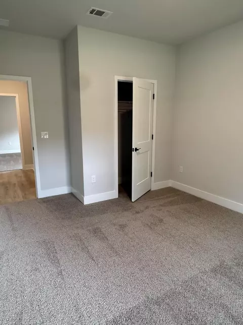 Bedroom - 2430 Aleia Ln, Crestview, FL 32536 photo 3 of 4