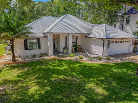 349 Little Canal Dr, Santa Rosa Beach, FL 32459
