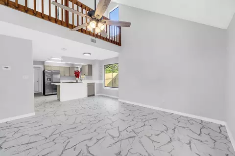 Living - 617 2nd St, Destin, FL 32541 photo 4 of 6